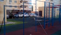 Площадка для воркаута в городе Ступино №7520 Средняя Современная фото