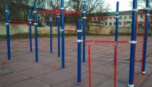 Площадка для воркаута в городе Белогорск (Крым) №7354 Средняя Хомуты фото