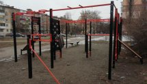 Площадка для воркаута в городе Киев №9362 Средняя Современная фото