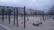 Площадка для воркаута в городе Нефтеюганск №5187 Средняя Хомуты фото