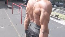 Push ups for BIGGER TRICEPS - RipRight