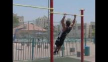 Muscle up - Jump over Bar street workout tutorial