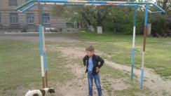 Площадка для воркаута в городе Токмак №2332 Средняя Советская фото