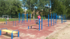 Площадка для воркаута в городе Казань №3983 Средняя Современная фото