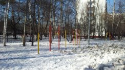Площадка для воркаута в городе Москва №717 Средняя Современная фото