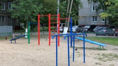 Площадка для воркаута в городе Нижний Новгород №5578 Маленькая Современная фото