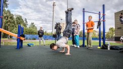 Площадка для воркаута в городе Балашиха №5593 Средняя Хомуты фото