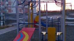 Площадка для воркаута в городе Петропавловск-Камчатский №5820 Средняя Современная фото