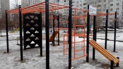 Площадка для воркаута в городе Киев №6296 Маленькая Современная фото