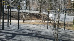 Площадка для воркаута в городе Казань №6558 Средняя Современная фото