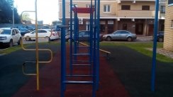 Площадка для воркаута в городе Ступино №7520 Средняя Современная фото