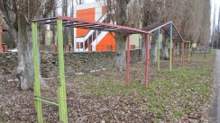 Площадка для воркаута в городе Курчатов №8076 Большая Хомуты фото