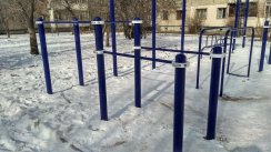 Площадка для воркаута в городе Бишкек №8150 Средняя Хомуты фото