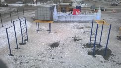 Площадка для воркаута в городе Стерлитамак №8153 Маленькая Современная фото