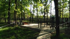 Площадка для воркаута в городе Бишкек №8428 Средняя Хомуты фото