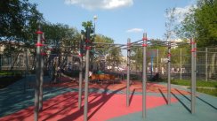 Площадка для воркаута в городе Москва №8499 Средняя Современная фото