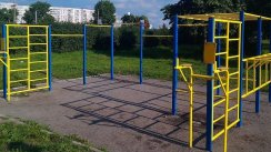 Площадка для воркаута в городе Харьков №8653 Маленькая Современная фото