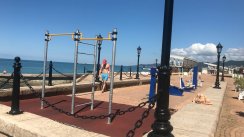 Площадка для воркаута в городе Сочи №8881 Маленькая Современная фото