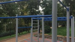 Площадка для воркаута в городе Одесса №9000 Маленькая Современная фото