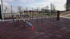 Площадка для воркаута в городе Киев №9438 Средняя Современная фото