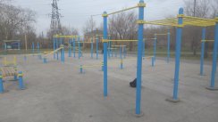 Площадка для воркаута в городе Семипалатинск №9621 Средняя Хомуты фото