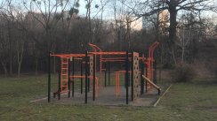 Площадка для воркаута в городе Киев №10481 Средняя Современная фото