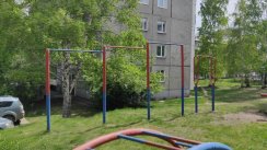 Площадка для воркаута в городе Иркутск №10723 Маленькая Современная фото