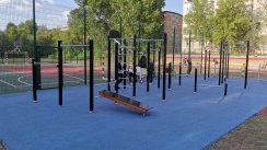 Площадка для воркаута в городе Новосибирск №10727 Средняя Современная фото