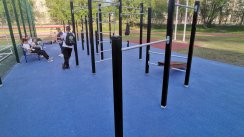 Площадка для воркаута в городе Новосибирск №10727 Средняя Современная фото