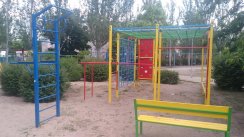 Площадка для воркаута в городе Энергодар №10759 Маленькая Современная фото