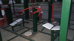 Площадка для воркаута в городе Минск №10801 Маленькая Современная фото