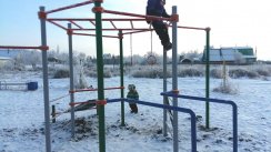 Площадка для воркаута в городе Уфа №11132 Маленькая Современная фото