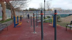 Площадка для воркаута в городе Сочи №11217 Средняя Современная фото