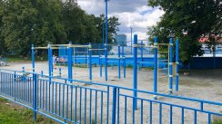 Площадка для воркаута в городе Екатеринбург №11459 Маленькая Современная фото