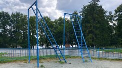 Площадка для воркаута в городе Екатеринбург №11459 Маленькая Современная фото