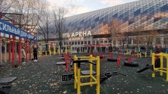 Площадка для воркаута в городе Москва №11590 Средняя Современная фото