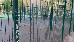 Площадка для воркаута в городе Санкт-Петербург №11825 Маленькая Современная фото