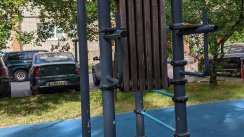 Площадка для воркаута в городе Обнинск №11962 Маленькая Современная фото