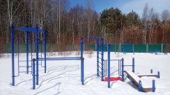 Площадка для воркаута в городе Улан-Удэ №12357 Большая Современная фото