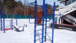 Площадка для воркаута в городе Улан-Удэ №12357 Большая Современная фото