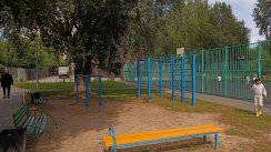 Площадка для воркаута в городе Тюмень №12566 Маленькая Современная фото