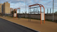 Площадка для воркаута в городе Казань №12650 Маленькая Современная фото