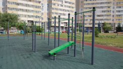 Площадка для воркаута в городе Красноярск №13163 Средняя Современная фото