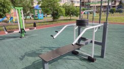 Площадка для воркаута в городе Красноярск №13163 Средняя Современная фото