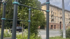 Площадка для воркаута в городе Санкт-Петербург №13205 Маленькая Современная фото