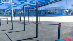 Площадка для воркаута в городе Сочи №11475 Большая Современная фото