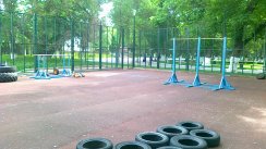 Площадка для воркаута в городе Шымкент №5120 Средняя Современная фото