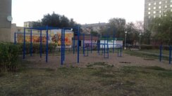 Площадка для воркаута в городе Магнитогорск №4258 Средняя Современная фото