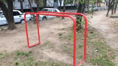 Площадка для воркаута в городе Москва №4473 Маленькая Современная фото