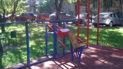 Площадка для воркаута в городе Москва №4083 Средняя Современная фото